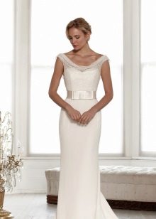 Straight wedding dress na may top lace