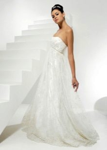 Kasal damit para sa mga buntis na may palamuti sa bodice