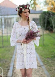 Knitted wedding dress of open back items