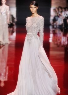 Lavender dress sa gabi para sa ina ng nobya