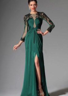 Green dress na may mga sleeves ng puntas