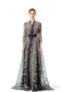 Sarado na damit mula sa Carolina Herrera