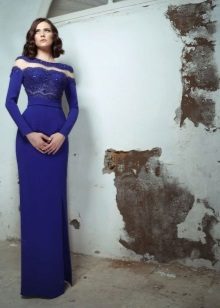 Blue evening dress na may puntas
