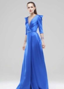 Blue evening dress na may sleeves