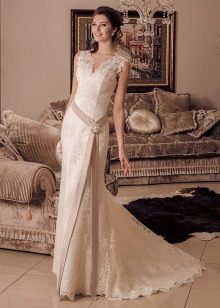 Mermaid lace na may korset