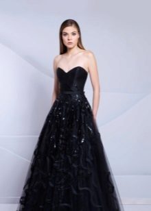 Black evening dress na may paha