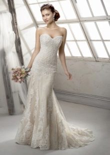 Wedding dress from ivory color with lace