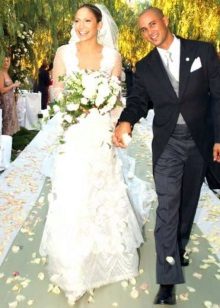 Kasal sa damit ni Jennifer Lopez mula sa Vera Wang