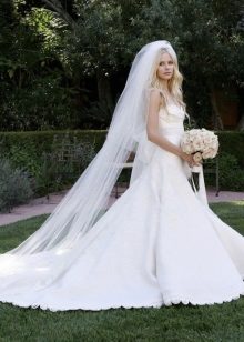 Kasal damit na si Avril Lavigne mula kay Vera Wong