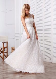 Ang damit na pangkasal ni Anne-Mariee mula sa collection ng lace sa 2016