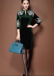 Classic velvet short dress