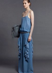 Summer dress with straps