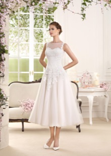 Kasal damit mula sa Fara Sposa midi