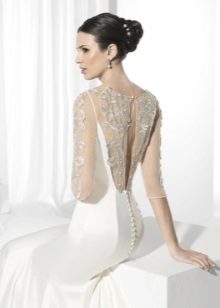 Wedding dress ni Franc Sarabia na may back lace