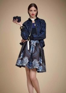 Jacket para sa isang maikling damit sa gabi