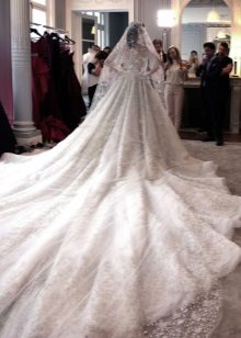 Kasal damit mula sa Ralph & Russo