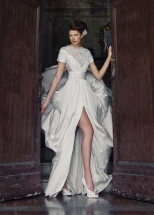 Tulipia dress sa kasal na may slit
