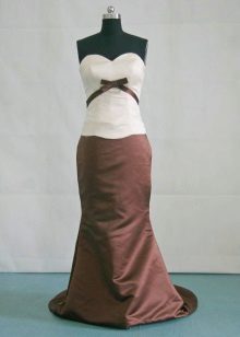 Chocolate-colored dress with a white top