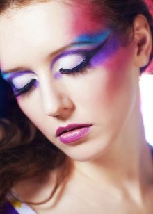 Disco Makeup