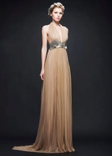 Dress in the Greek style
