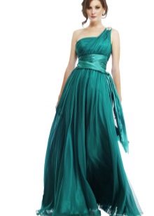 Magnificent dress under the Greek style