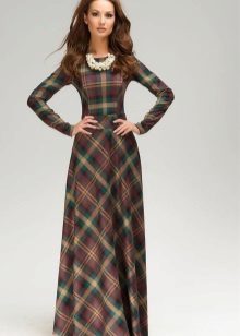 Long dress with long sleeves