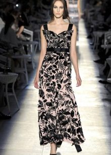 Chanel vintage dress sa sahig
