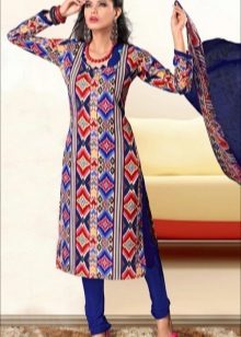 Maliwanag na naka-print na dresses sa estilo ng oriental