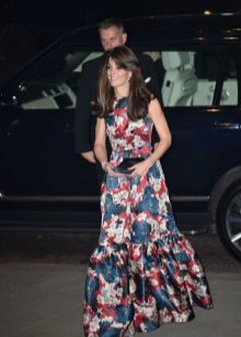 Dress with silk print by Kate Middleton