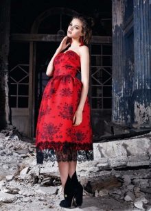 Cherry Dress na may bukung-bukong bota