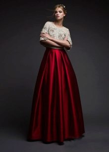 Cherry dress na may puting bolero