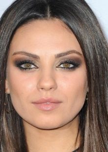 Ang Smokey Aiz ay bumubuo sa uri ng brunette Spring color