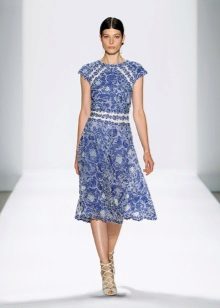 Lace dress for everyday use