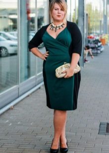 Two-tone black and green dress case for obese women