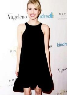Black A-line dress na may armhole