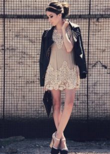 Leather jacket na may viscose lace dress