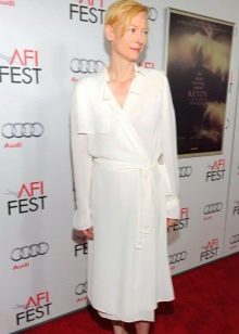 White dress with a smell of medium length