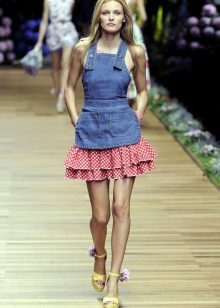 Denim Dress na may Petite Petticoat