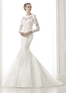 Mermaid wedding dress na may sleeves