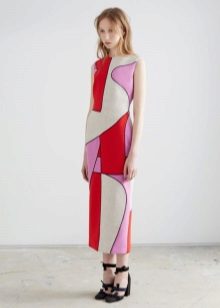 Magdamit na may isang abstract pattern