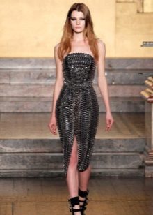 Leather wear na may midi corset