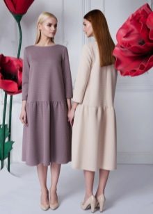 Autumn dress para sa opisina libre