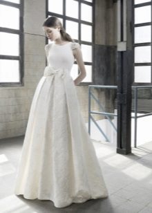 Autumn dress sa sahig