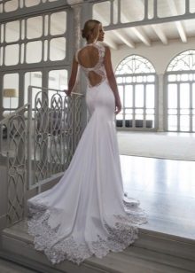 Double neckline