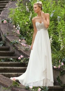 Empire dress na may bodice