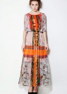 Ethno-boho dress na may sleeves