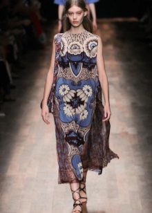 Ethnic-boho dress na may print