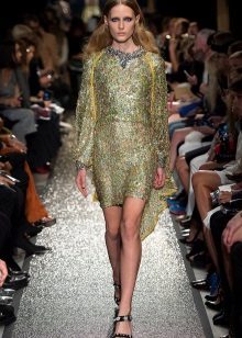 Disco style dress with sleeves