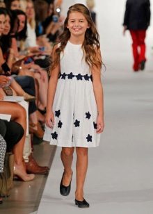 Summer dress a-silhouette para sa mga batang babae 5-8 taon