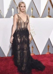 Naka-istilong fringed long dress spring-summer 2016